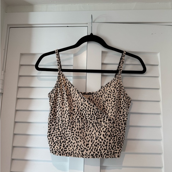 SHEIN leopard print surplice‎ cami crop top size M - Picture 2 of 5
